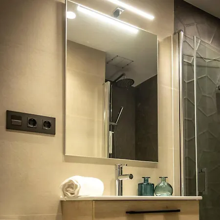 La Deva - Con Garaje Gratuito * 소토델바르코