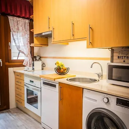 La Deva - Con Garaje Gratuito 소토델바르코